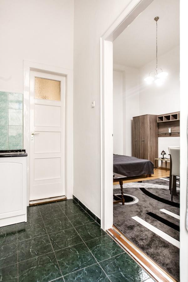 W2 Synagogue Apartment Budapest Luaran gambar